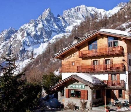 Hotel Chalet Joli Courmayeur Exteriér fotografie