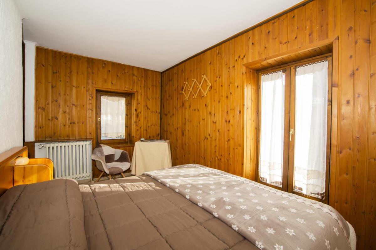 Hotel Chalet Joli Courmayeur Exteriér fotografie